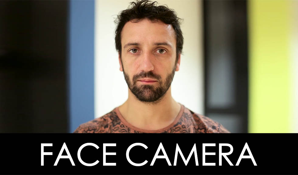 Christophe Garcia - Face caméra - L'Art en boîte